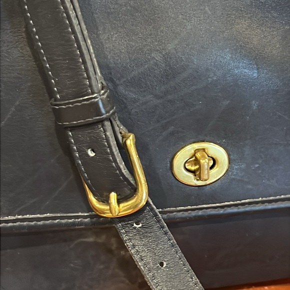 Vintage COACH Court Navy Blue Leather Multi purpose Bag - Picture 2 of 13